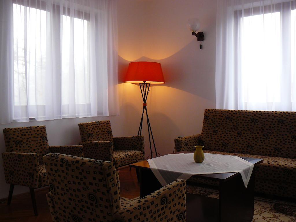 Diana Panzio Bed and Breakfast Matrafured Exteriör bild